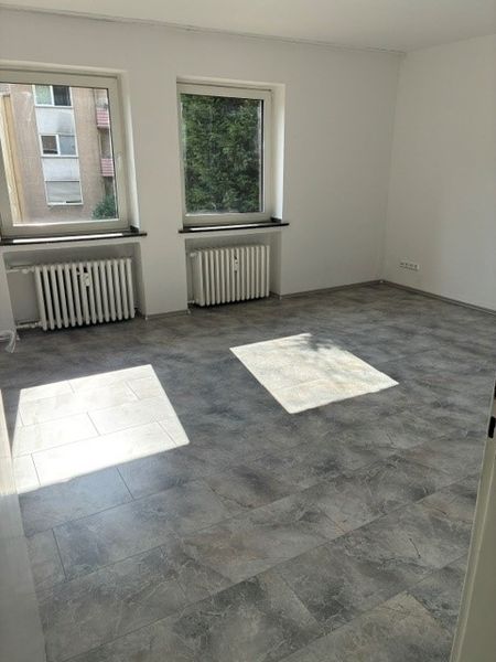 Sommer Special "Gutschein in Höhe von 1.000,00 €", 3 Zimmer Wohnung zu vermieten